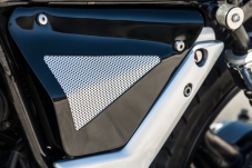 750 Breva Moto Guzzi préparée par JMB Concept Moto / © Pascal Baudry